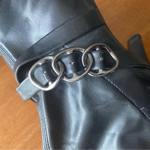 Leather bootie - Picture 5 of 6